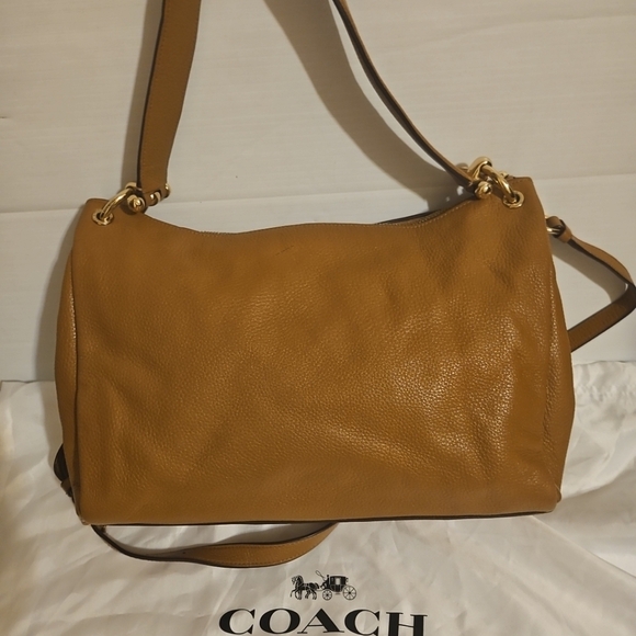 Coach Mia Shoulder Bag Pebble Leather Light Saddle Tan - Picture 3 of 13